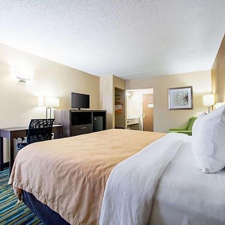 Quality Inn Near Six Flags St. Louis Pacific Buitenkant foto