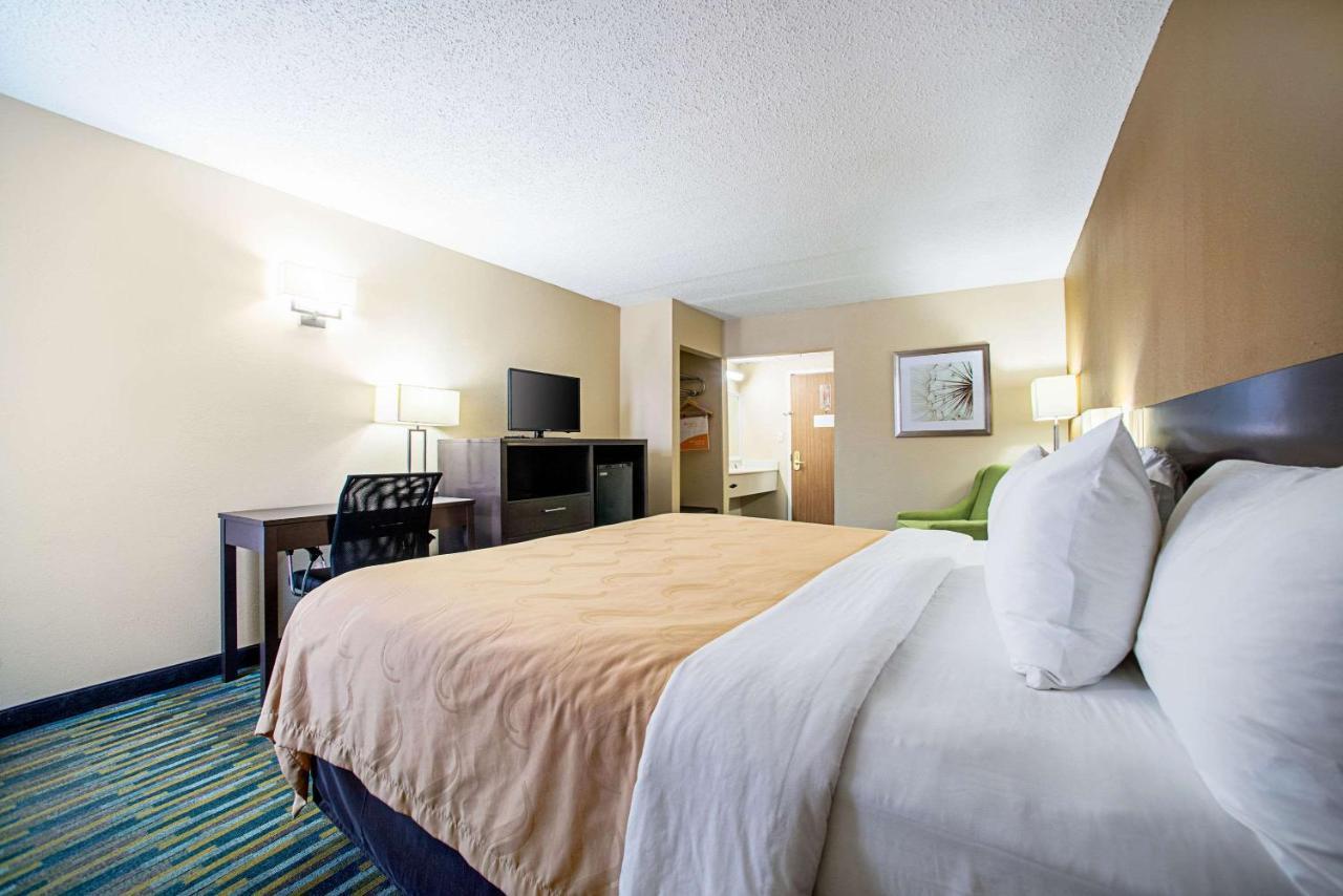 Quality Inn Near Six Flags St. Louis Pacific Buitenkant foto