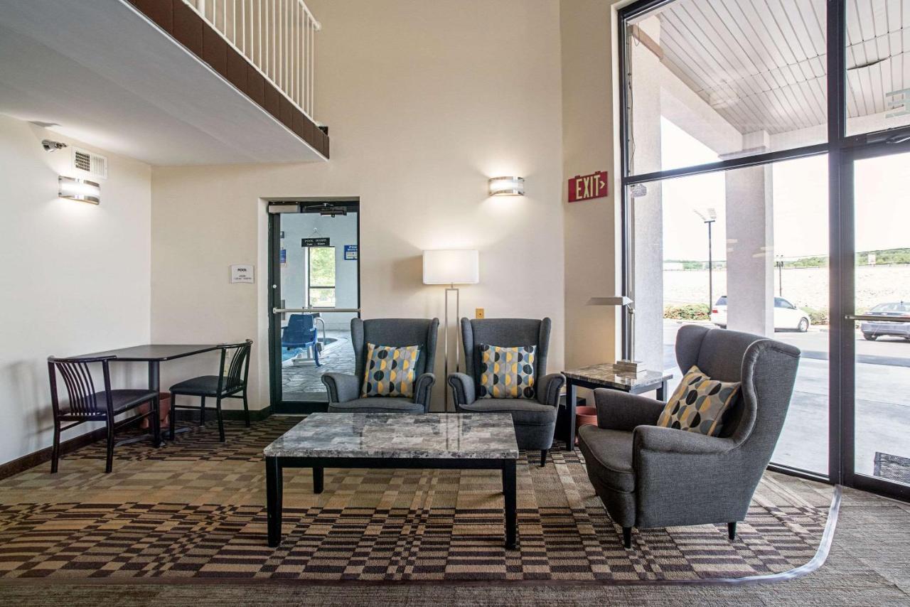 Quality Inn Near Six Flags St. Louis Pacific Buitenkant foto