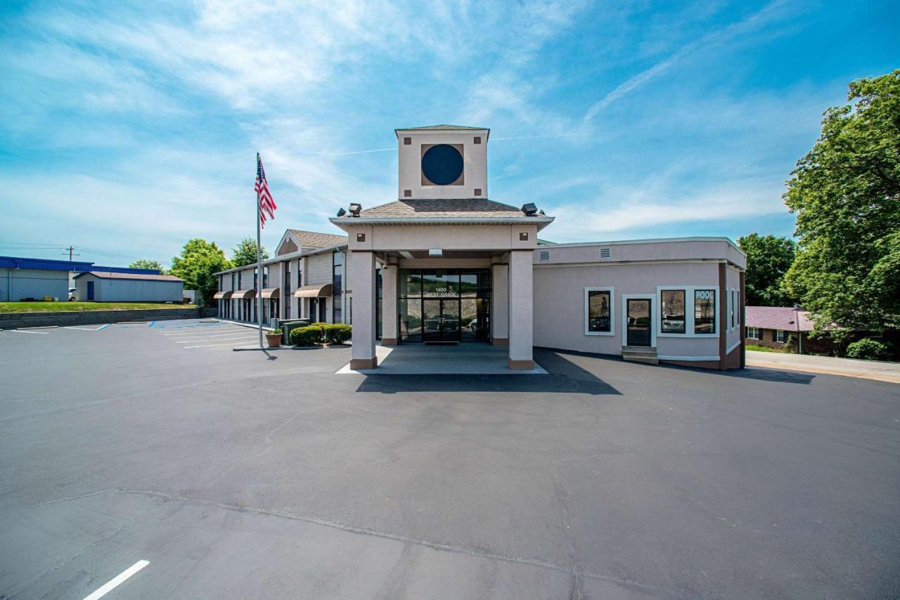 Quality Inn Near Six Flags St. Louis Pacific Buitenkant foto